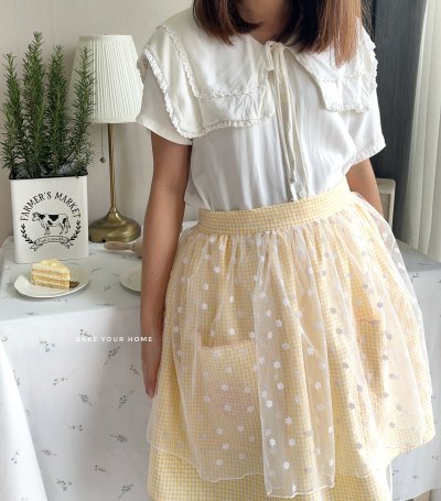 Yellow Cheese Half Apron