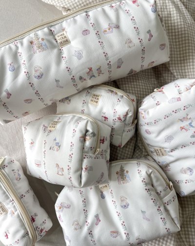 Christmas Story Tales Pouch bag