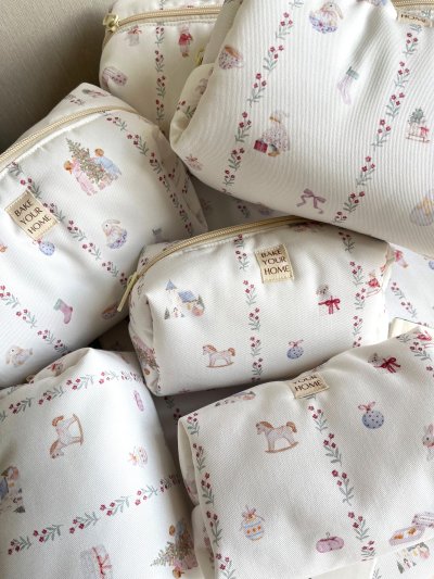 Christmas Story Tales Pouch bag