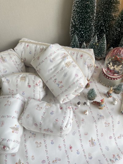 Christmas Story Tales Pouch bag