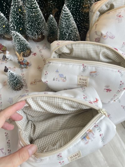 Christmas Story Tales Pouch bag