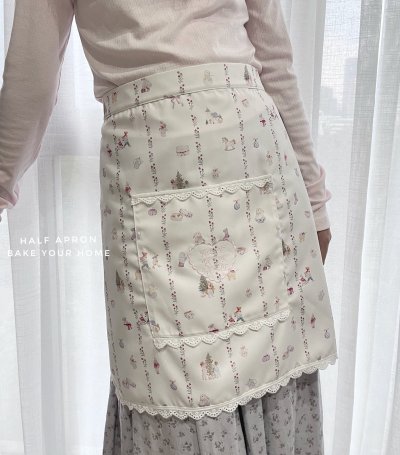 Christmas  Story Tales Half Apron