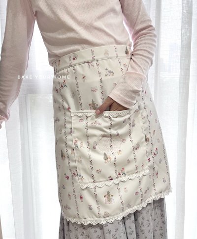 Christmas  Story Tales Half Apron