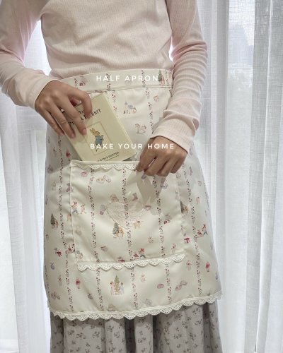 Christmas  Story Tales Half Apron