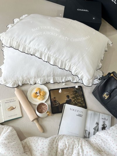 Ruffled Pillowcases Milk Choco