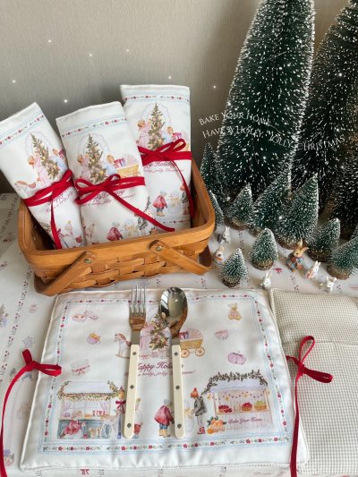 Christmas Story Tales Cutlery Holder