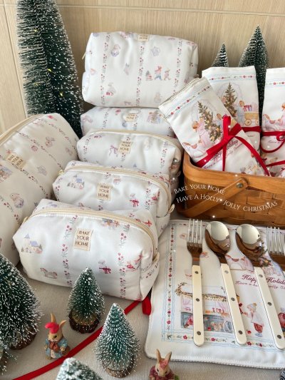 Christmas Story Tales Pouch bag