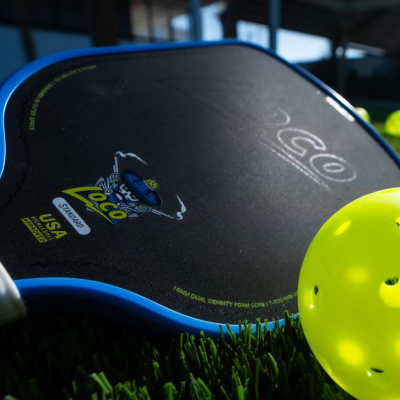 ไม้ พิกเกิลบอล ขนาด 16 มม.The Loco 16mm Pickleball Paddle Elongated AZUL