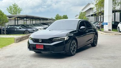 Honda Civic E-HEV 2025