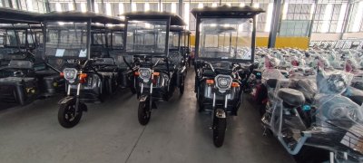 รถสามล้อไฟฟ้า TORA รุ่น L3 (สีดำ)