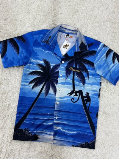 เสื้อฮาวายลายลิงบนต้นมะพร้าว