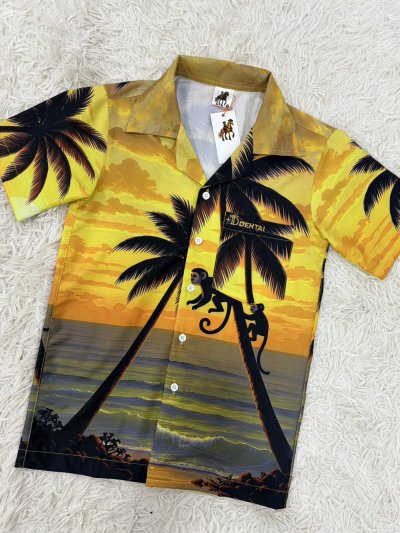 เสื้อฮาวายลายลิงบนต้นมะพร้าว