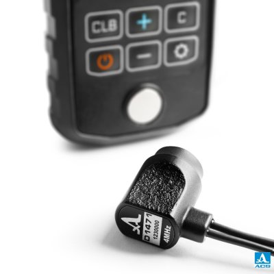 A1201 - Ultrasonic thickness gauge in a compact design