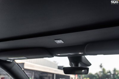 Tesla Model Y Auto Sunshade (Black interior)