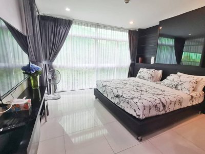 South Beach Chic Condo