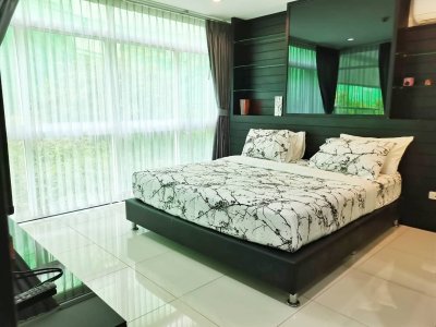 South Beach Chic Condo