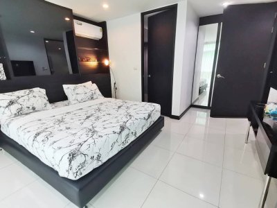South Beach Chic Condo