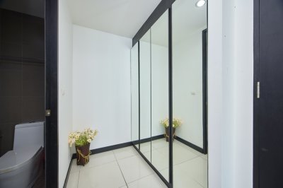 South Beach Chic Condo