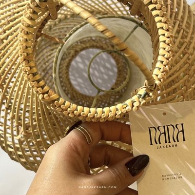 โคมไฟหวายรุ่นอนารา