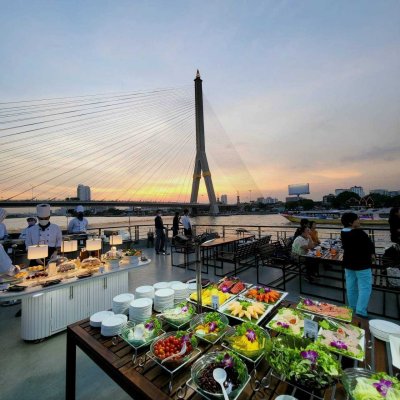 Spettacolo di Calypso Bangkok all'Asiatique con cena sul crociera al tramonto/o senza cena solo spettacolo