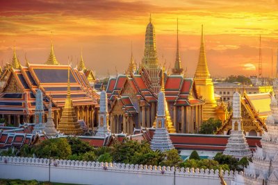 Palazzo Reale & I Templi famosi di Bangkok(Wat Pho – Wat Traimit)