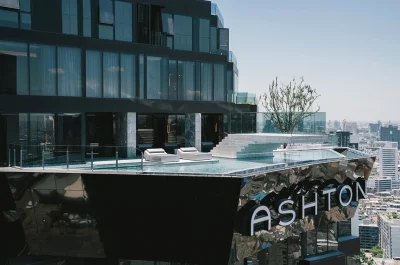 Ashton Asoke Rama 9 1