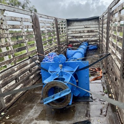 ขนส่งเครื่องจักรอุปกรณ์