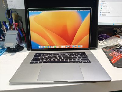Macbook Pro 15 2017 Intel Core i7 แบบ Quad-core ความเร็ว 2.9GHz RAM 16GB สภาพมือ1