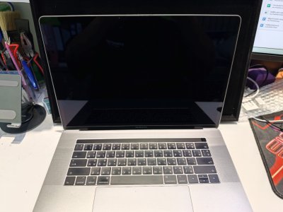 Macbook Pro 15 2017 Intel Core i7 แบบ Quad-core ความเร็ว 2.9GHz RAM 16GB สภาพมือ1