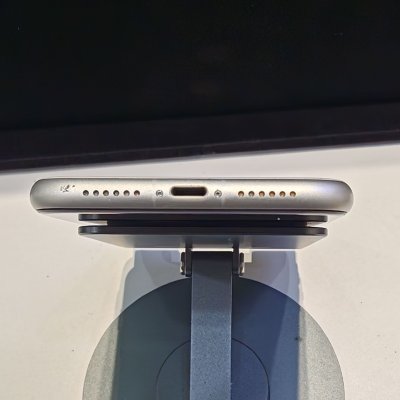 มือ2 iPhone 11 64GB สีขาว เครื่องไทยแท้ สภาพสวย