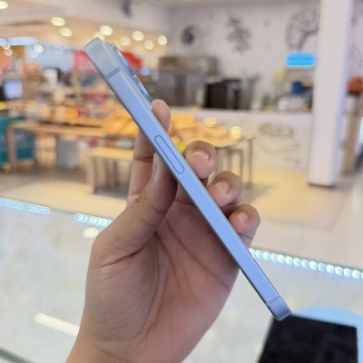 มือสอง iPhone 15 128GB เครื่องศูนย์ไทย ประกันศูนย์เหลือถึง 15 พ.ย. 69