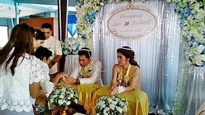 งานวันที่ 13 ส.ค. 61 งานแต่งธีมฟ้าประกายเงิน พระเช้า งานคุณโอ๋