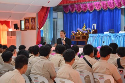 รณรงค์ป้องกันและลดอุบัติเหตุทางถนน (Road Safety) 20-12-2562