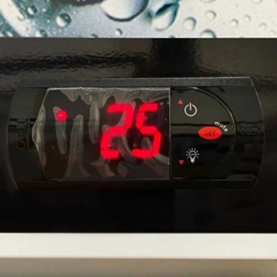 New!! ตู้แช่เย็น 3 ประตู Inverter Sanden รุ่น OEM-1805i / SEM-1805i ขนาด 53Q สีขาว