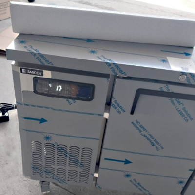 ตู้แช่เคาร์เตอร์สแตนเลส Sanden รุ่น SCR3-1206-AI ความจุ 8.3Q / 235 ลิตร (ขนาด 120x60 ซม.)