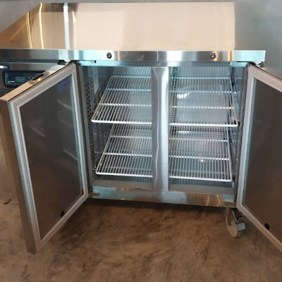 ตู้แช่เคาร์เตอร์สแตนเลส Sanden รุ่น SCR3-1207-AR/SCR3-1207-AI ความจุ 10.6 Q / 300 ลิตร (ขนาด 120x75 ซม.)