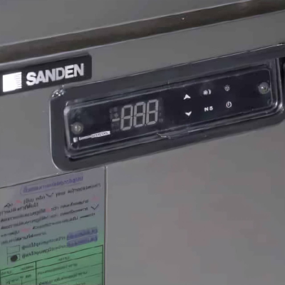 ตู้แช่เคาร์เตอร์สแตนเลส Sanden รุ่น SCR3-1806-AR ความจุ 14Q / 420 ลิตร (ขนาด 180x60 ซม.)