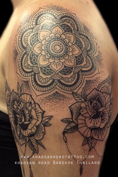Blackwork Maori Mandala