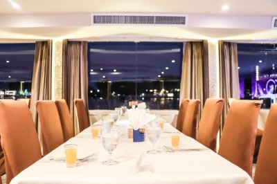 The Chaophraya Cruise | Asiatique The Riverfront