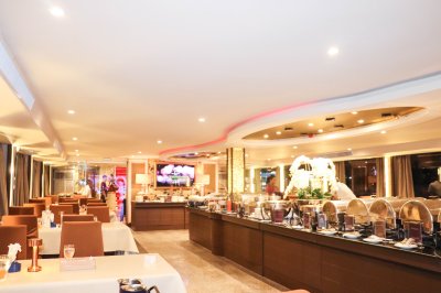 The Chaophraya Cruise | Asiatique The Riverfront