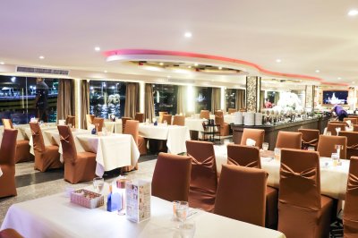 The Chaophraya Cruise | Asiatique The Riverfront