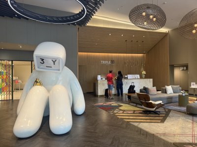 Triple Y Hotel & Residence