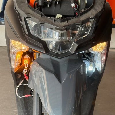 YAMAHA GT125 ชุดต่อไฟหรี่เลี้ยวหน้า พร้อมรีเลย์ไฟเลี้ยวปรับได้ 2