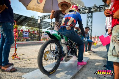 GRD drag racing (5 May 62)