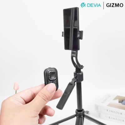 Devia ไม้เซลฟี่อัจฉริยะระบบติดตาม AI Face Tracking Selfie-Stick+Streaming Stand Black