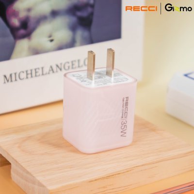 Recci GAN Fast Charger อะแดปเตอร์ 35W รุ่น RC83