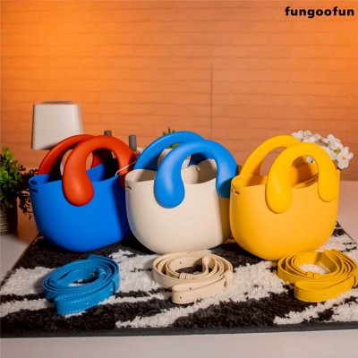 Fungoofun Phone Bag+Inner Compartment กระเป๋าสะพายดีไซน์หูโทรศัพท์ย้อนยุค พร้อมกระเป๋าซับใน รุ่น F556