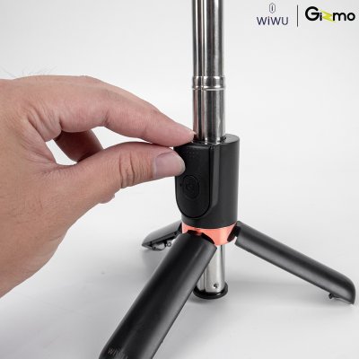 WiWU ไม้เซลฟี่พกพาขนาดเล็ก mini portable selfie stick fill light รุ่น Wi-SE011