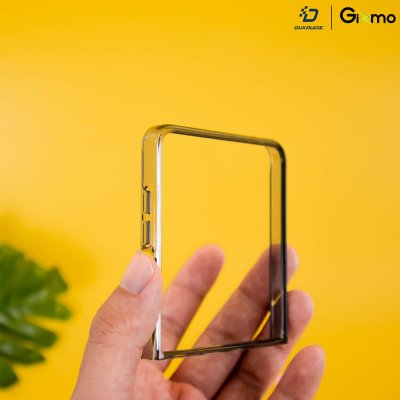 DuxDucis Luvy เคสหนัง Z Flip7 ลาย 3D พร้อมสายคล้องมือ