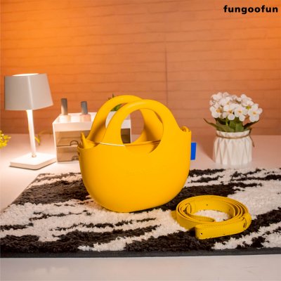 Fungoofun Purchase Package Medium+Inner Container กระเป๋าสะพาย 2-in-1 วัสดุ EVA กันน้ำ รุ่น F550M